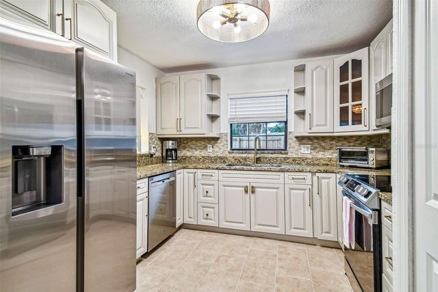 10503 NILE COURT, Tampa, FL 33615