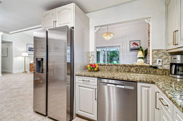 10503 NILE COURT, Tampa, FL 33615