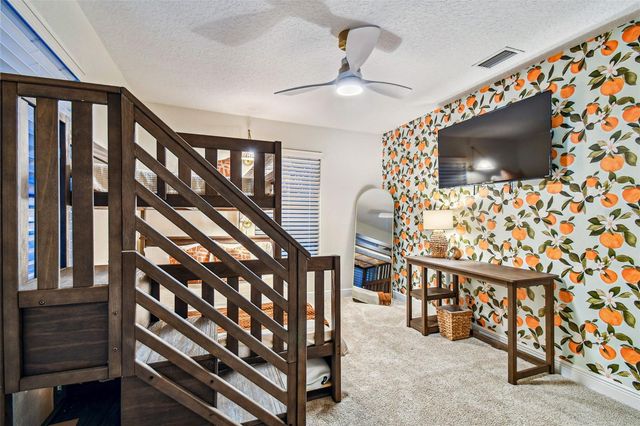 10503 NILE COURT, Tampa, FL 33615