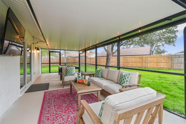 10503 NILE COURT, Tampa, FL 33615