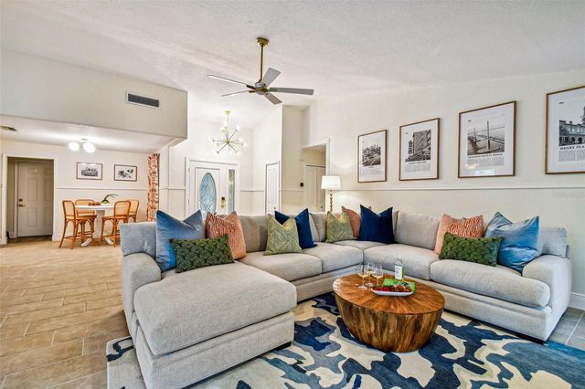 10503 NILE COURT, Tampa, FL 33615