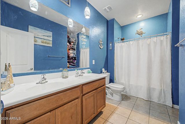 7373 N 123RD Drive, Glendale, AZ 85307
