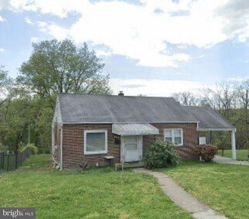 6351 CLEARFIELD ST, Harrisburg, PA 17111