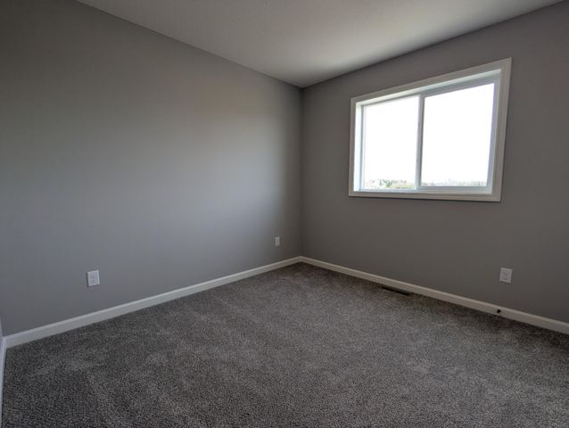 2711 Ivan Avenue NE, Saint Michael, MN 55376