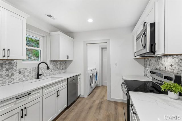 3112 Del Rio Drive, High Ridge, MO 63049