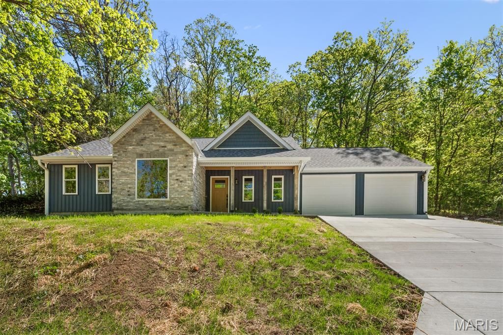 3112 Del Rio Drive, High Ridge, MO 63049