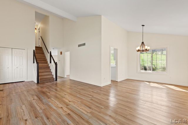 4523 N Clubview Drive, Adrian, MI 49221