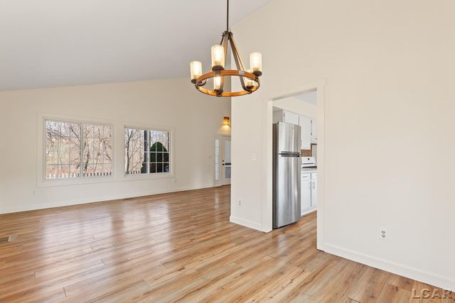 4523 N Clubview Drive, Adrian, MI 49221