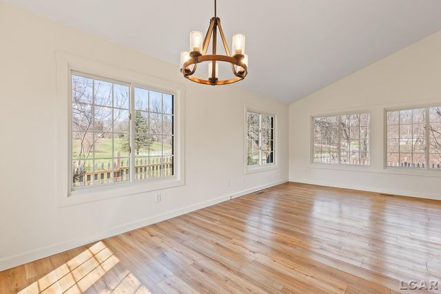 4523 N Clubview Drive, Adrian, MI 49221