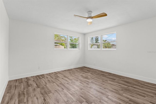 3621 SEAROBIN DRIVE SE, St Petersburg, FL 33705