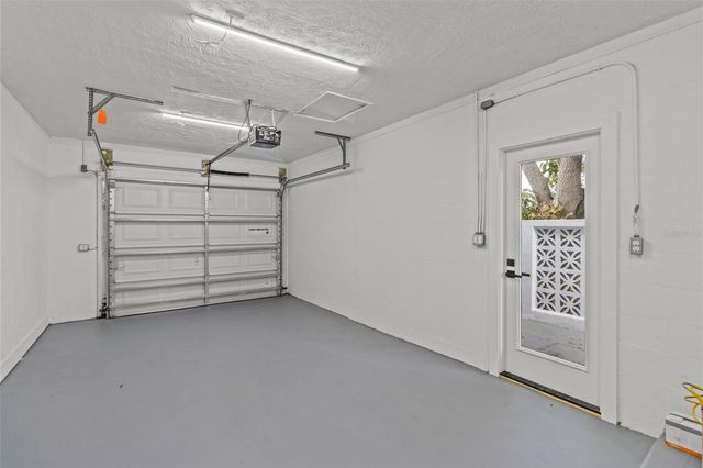 3621 SEAROBIN DRIVE SE, St Petersburg, FL 33705