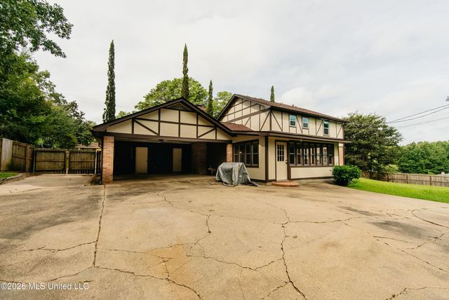 7528 Pineridge Drive, Meridian, MS 39305