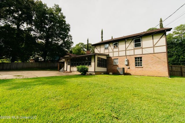 7528 Pineridge Drive, Meridian, MS 39305