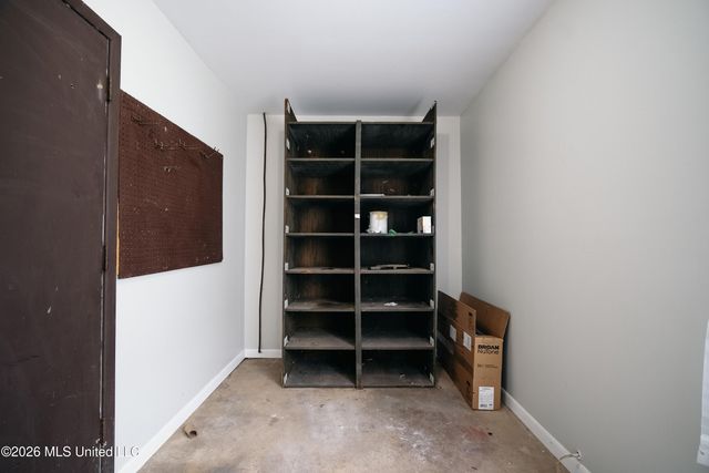 7528 Pineridge Drive, Meridian, MS 39305