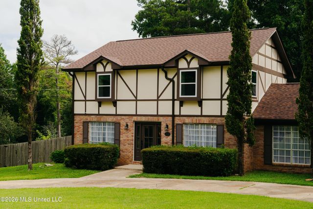 7528 Pineridge Drive, Meridian, MS 39305