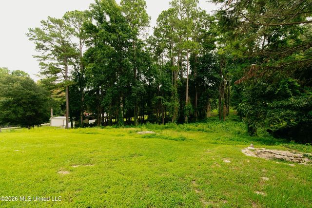 7528 Pineridge Drive, Meridian, MS 39305