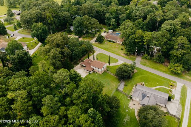 7528 Pineridge Drive, Meridian, MS 39305
