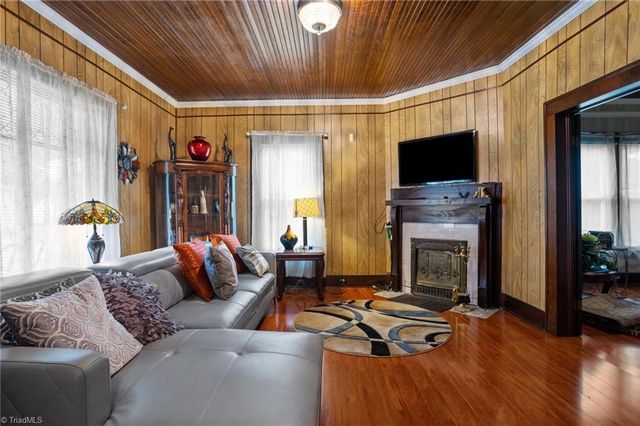 2037 Waughtown Street, Winston-salem, NC 27107