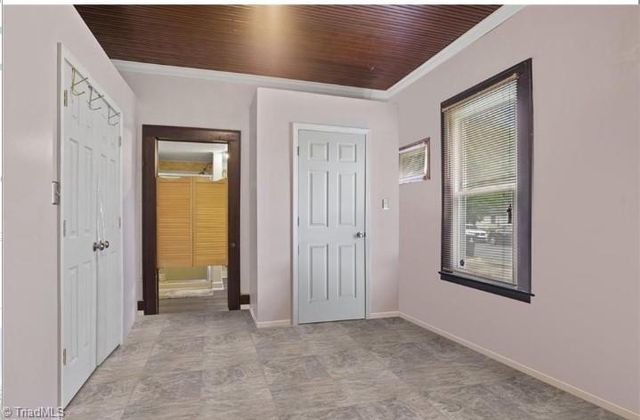 2037 Waughtown Street, Winston-salem, NC 27107