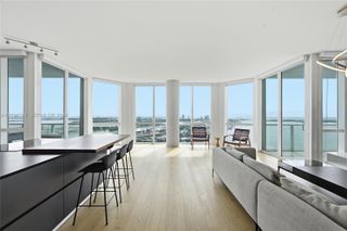 244 Biscayne Boulevard 4103, Miami, FL 33132
