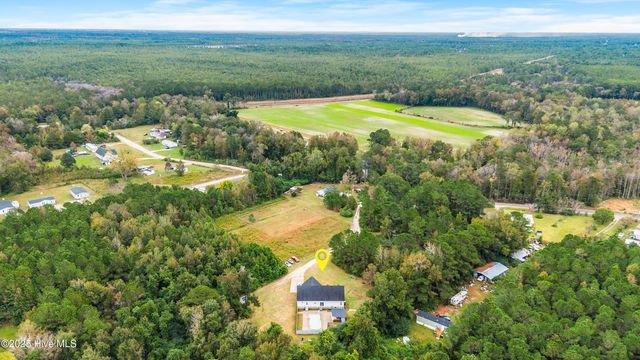 6700 D L Lewis SE, Winnabow, NC 28479