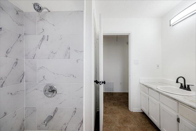 640 E HASTINGS CIR, Memphis, TN 38107