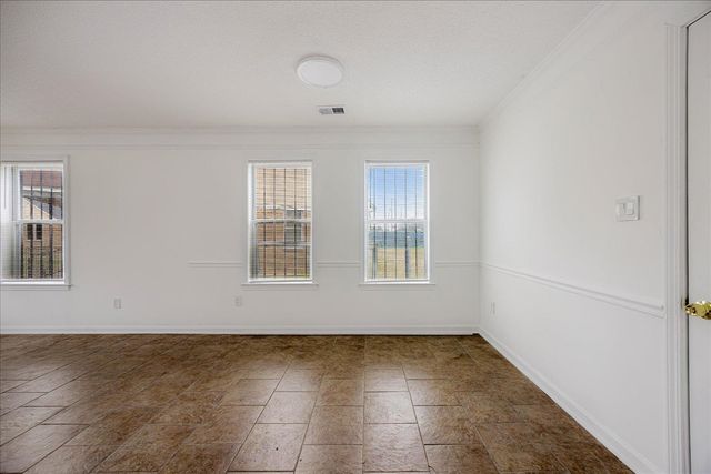 640 E HASTINGS CIR, Memphis, TN 38107