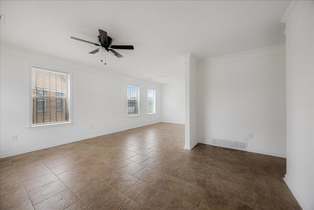 640 E HASTINGS CIR, Memphis, TN 38107