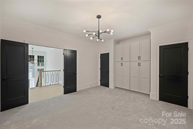 7010 Chateau Bordeaux Lane, Charlotte, NC 28270