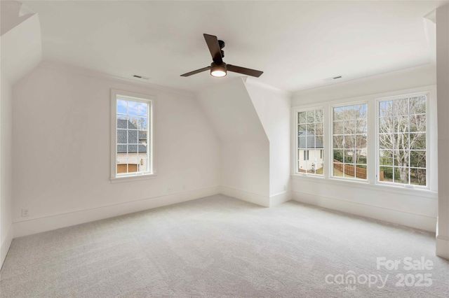 7010 Chateau Bordeaux Lane, Charlotte, NC 28270