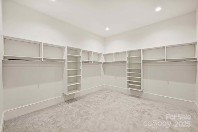 7010 Chateau Bordeaux Lane, Charlotte, NC 28270