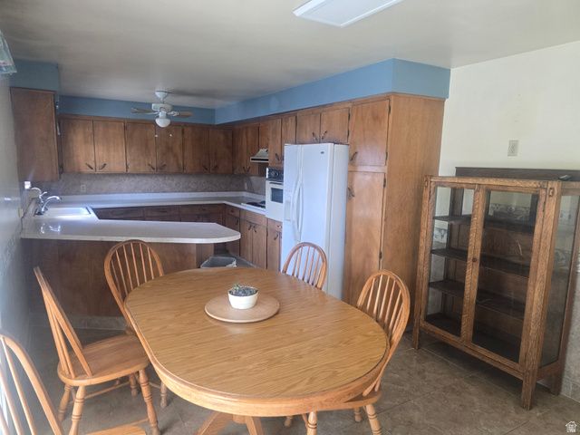 247 E NICOLETTI DR, Midvale, UT 84047