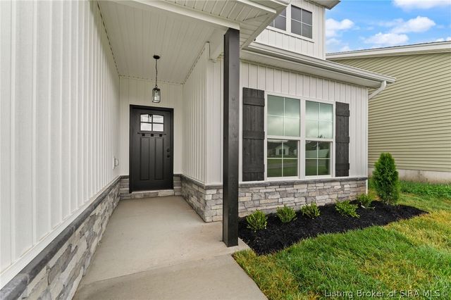8020 Hudson Lane, Georgetown, IN 47122