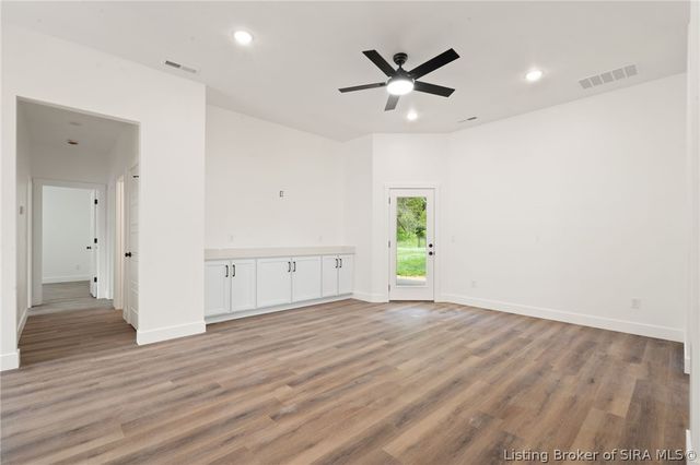 8020 Hudson Lane, Georgetown, IN 47122