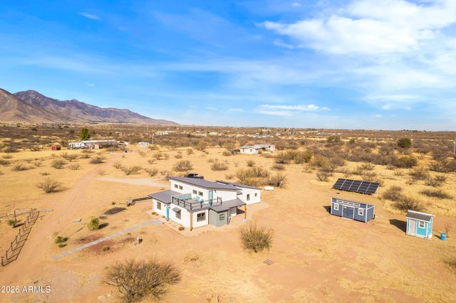 11441 S SAMUEL Road, Hereford, AZ 85615