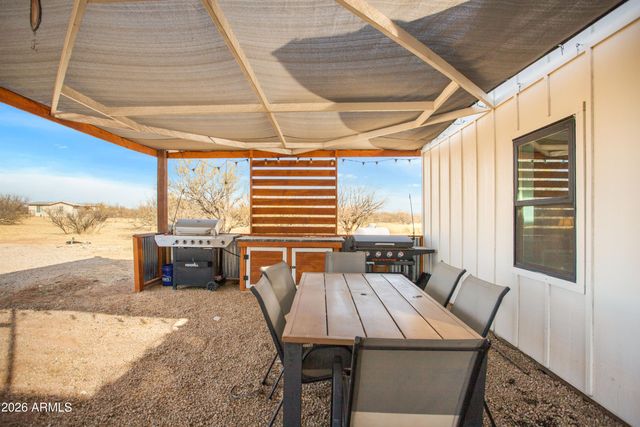 11441 S SAMUEL Road, Hereford, AZ 85615
