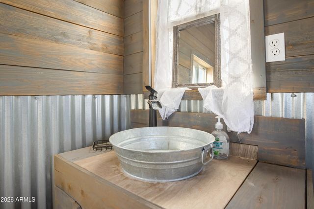 11441 S SAMUEL Road, Hereford, AZ 85615