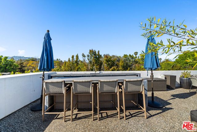 849 N Spaulding Avenue, Los Angeles, CA 90046