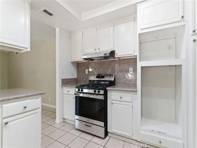 19745 Lull Street, Winnetka, CA 91306