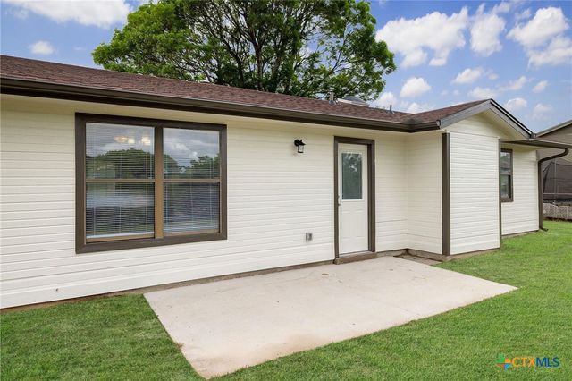 907 Hackberry Street, Copperas Cove, TX 76522