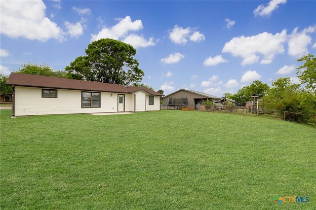 907 Hackberry Street, Copperas Cove, TX 76522
