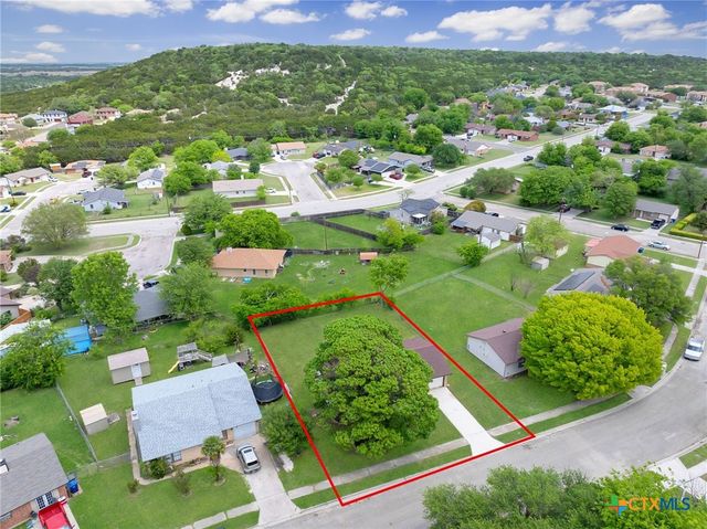 907 Hackberry Street, Copperas Cove, TX 76522