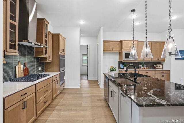 1404 Specie Creek, San Antonio, TX 78260