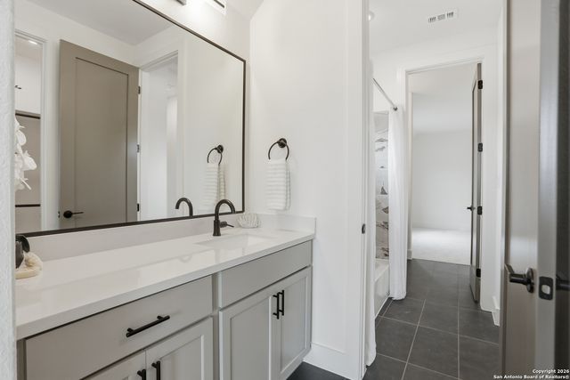 1404 Specie Creek, San Antonio, TX 78260