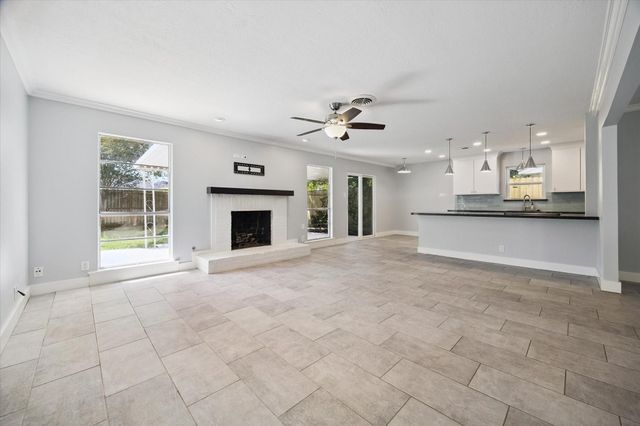 9407 Meadowbriar Lane, Houston, TX 77063