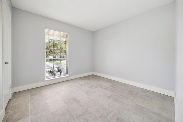 9407 Meadowbriar Lane, Houston, TX 77063