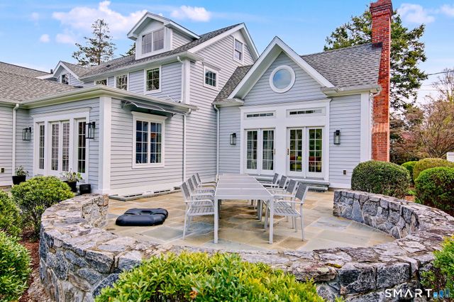19 Richards Lane, New Canaan, CT 06840