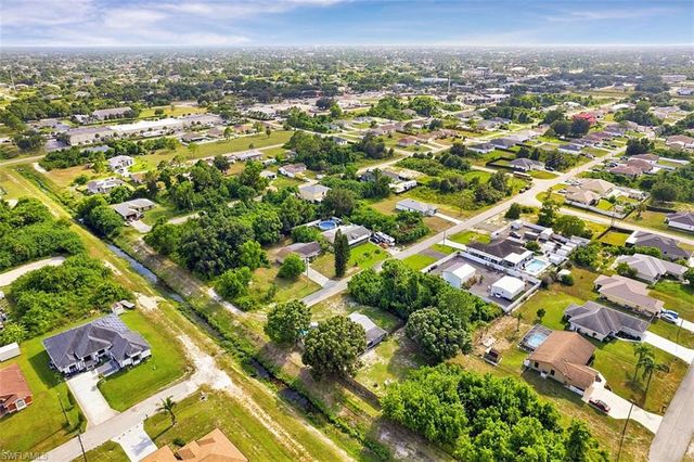 3100 8th ST W, Lehigh Acres, FL 33971