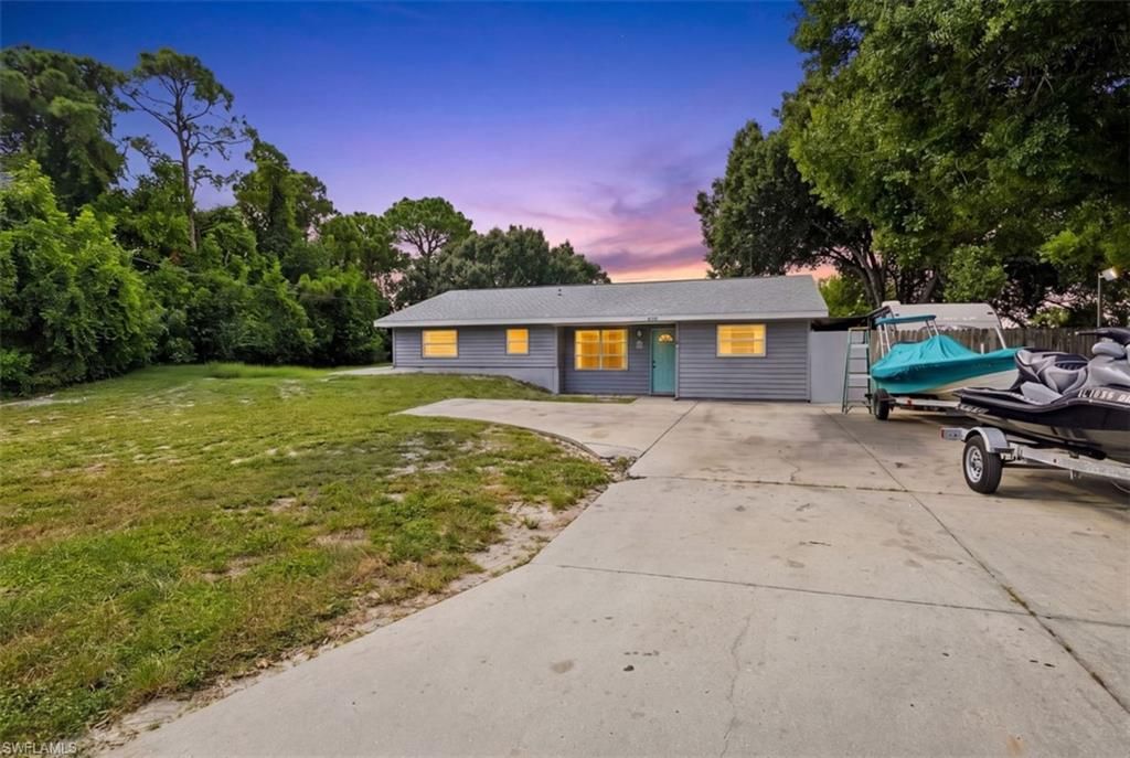 3100 8th ST W, Lehigh Acres, FL 33971