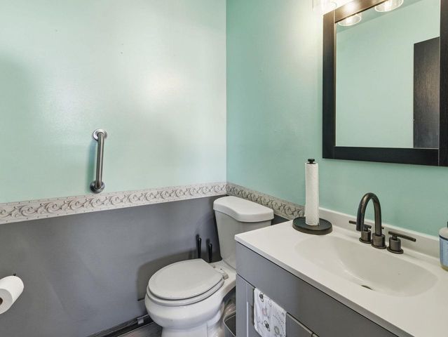 4436 S 90th STREET, Greenfield, WI 53228